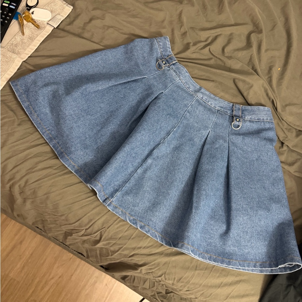 Stylish Blue Denim Skirt